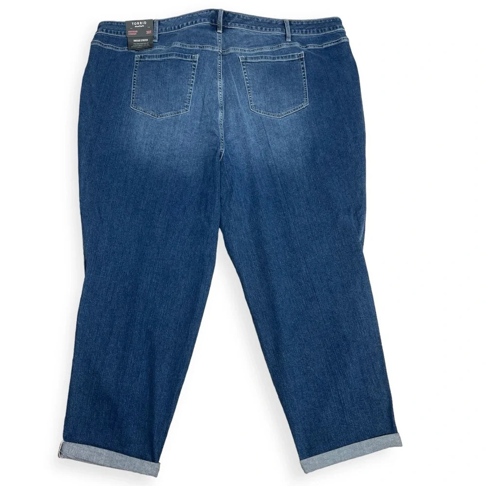 Torrid boyfriend fit jeans size 30 - Picture 5 of 10